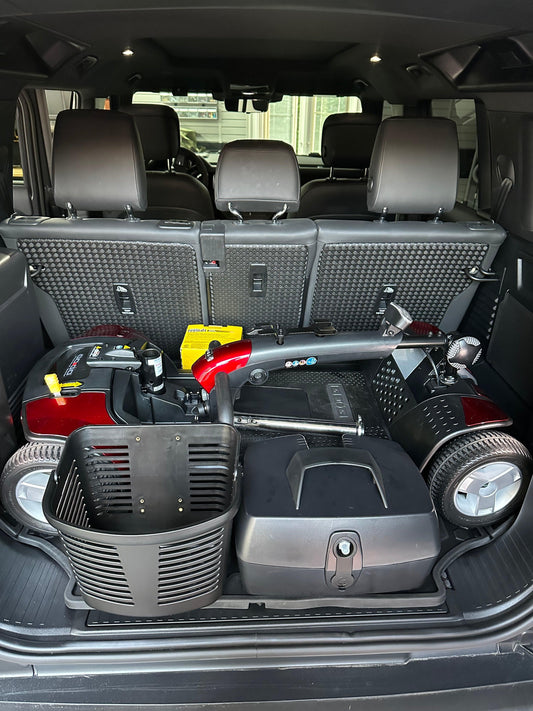 1 & 2 Day Rentals $85 Flat Rate Price Mobility Scooter Rental 300 Pound Capacity - scooterkingorlando.com