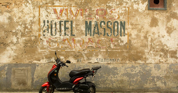 What's the best scooter rental for Universal Orlando if I want it delivered to my hotel?